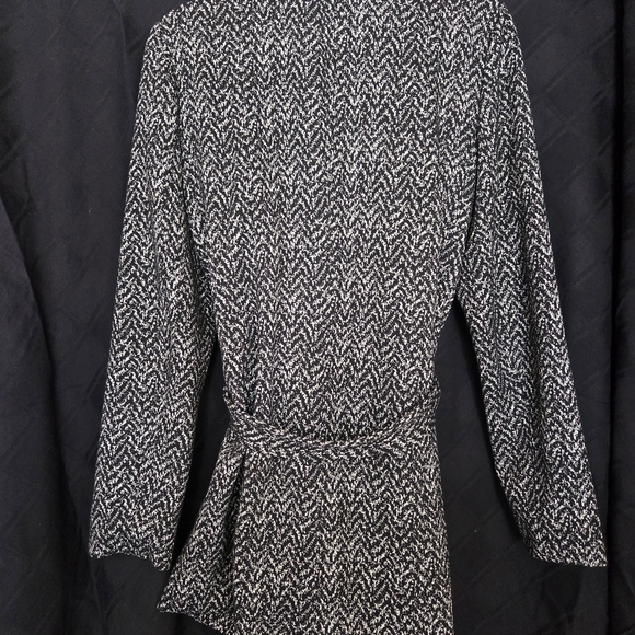 Banana Republic Black & White Open Front Tweed Coat - Picture 7 of 8